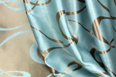 Шторы из ткани Димаут